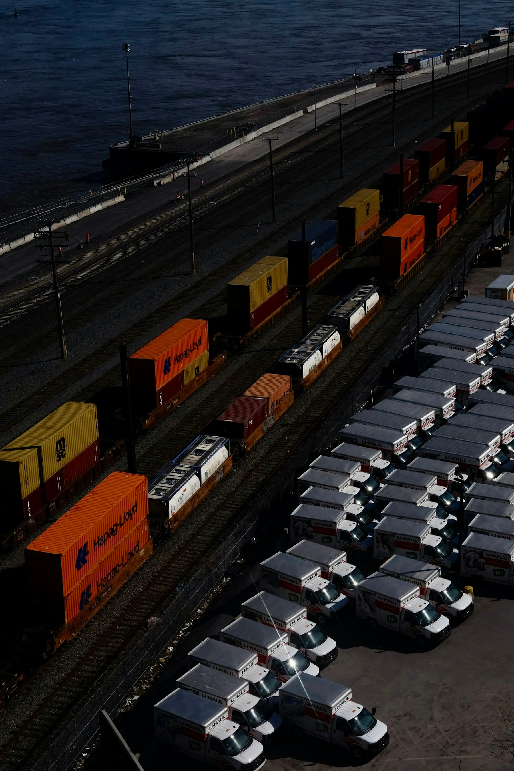 Intermodal logistics connecting containers, rail and road.